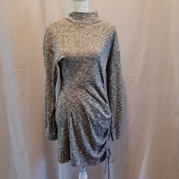 XHILARATION Grey Sheath Dress with Ruched Detail, EUC, mini, soft, comfortable - Picture 1 of 6